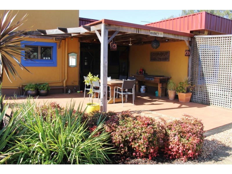 82 Kingaroy Cooyar Rd, Kingaroy QLD 4610