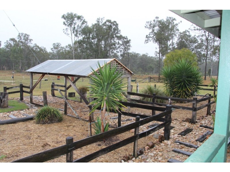 149 Burkes, Booie QLD 4610