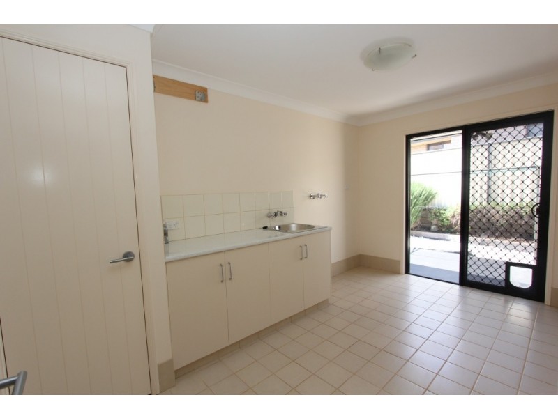 28 Hillview Parade, Kingaroy QLD 4610