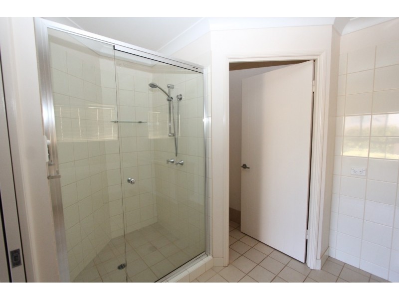 28 Hillview Parade, Kingaroy QLD 4610