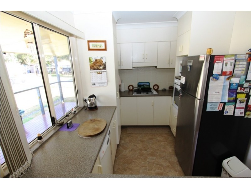 124 MacKenzie Street, Wondai QLD 4606