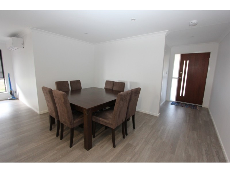 19 Bridgeman Pde, Kingaroy QLD 4610