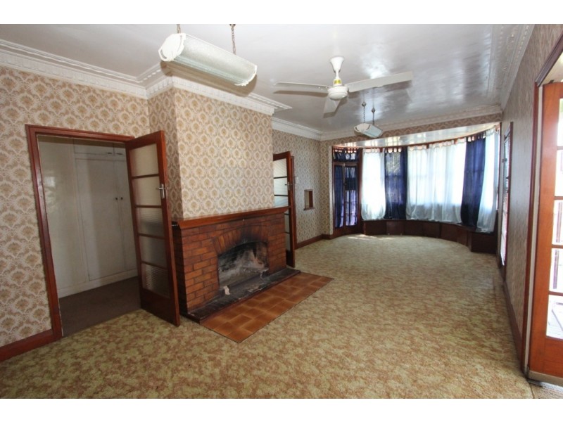 122 Doonkuna St, Kingaroy QLD 4610