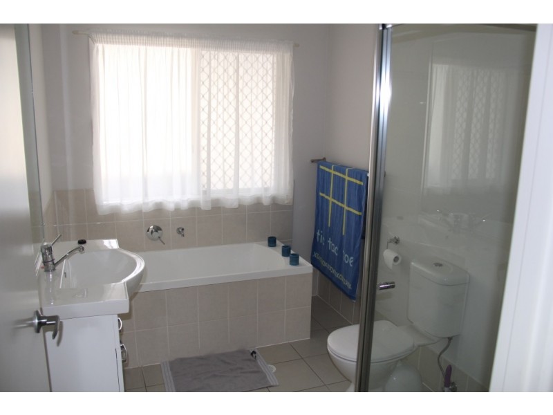 Wattle Camp QLD 4615