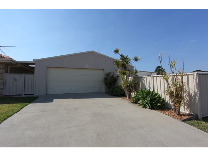 4 Hillview Parade, Kingaroy QLD 4610
