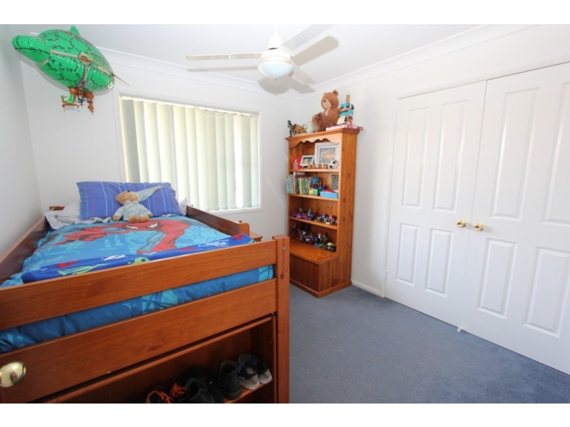 4 Hillview Parade, Kingaroy QLD 4610