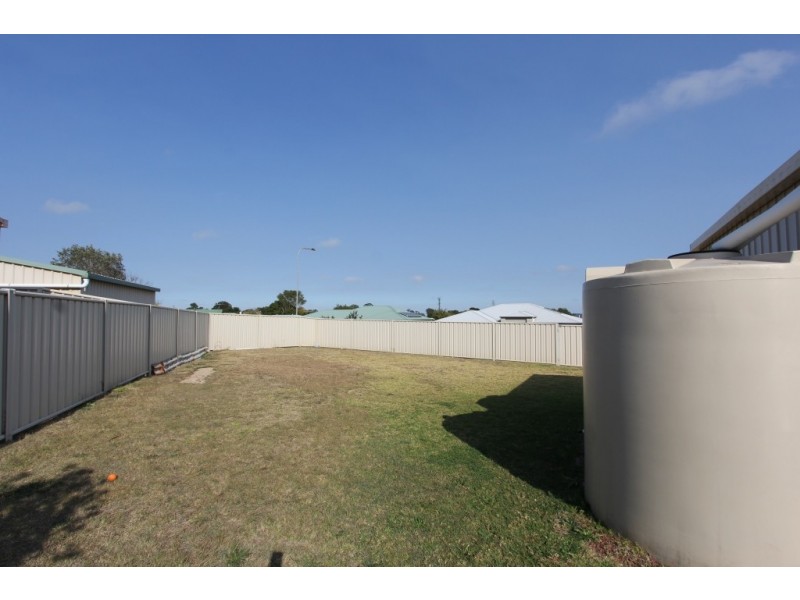 4 Hillview Parade, Kingaroy QLD 4610