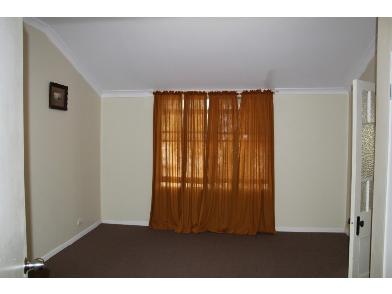 Cushnie QLD 4608