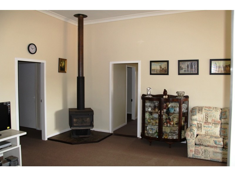 Cushnie QLD 4608