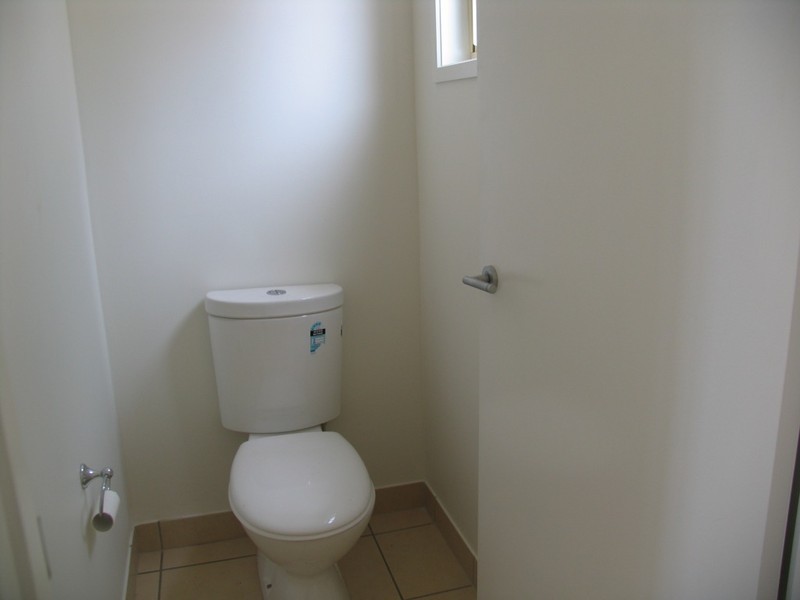 Unit 2,26 Edward Street, Kingaroy QLD 4610