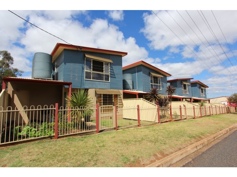 Unit 2,26 Edward Street, Kingaroy QLD 4610