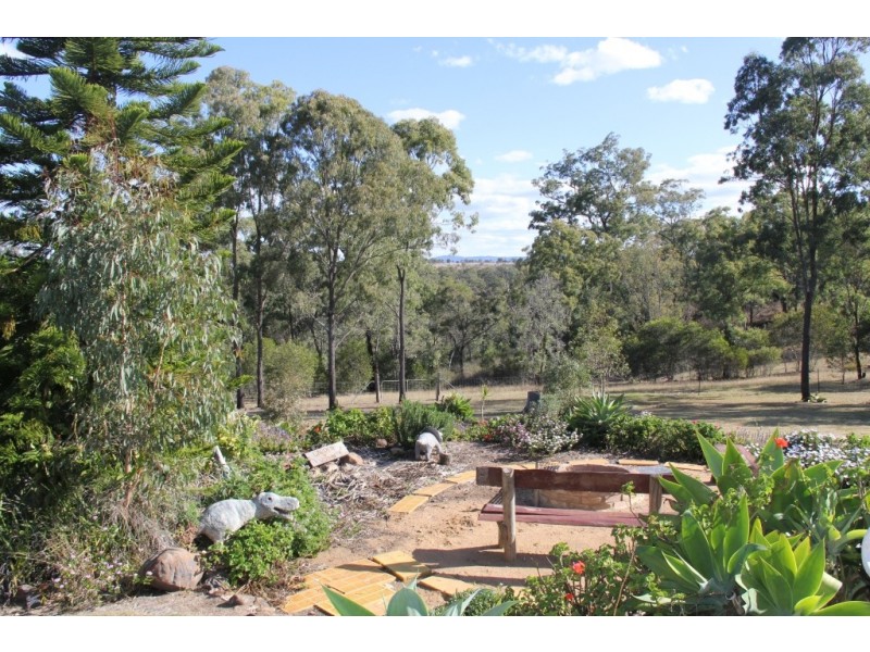 Ellesmere QLD 4610