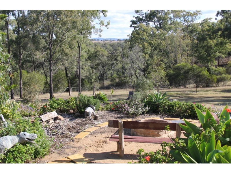 Ellesmere QLD 4610