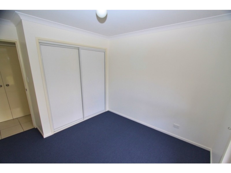 26 Deakin Street, Nanango QLD 4615