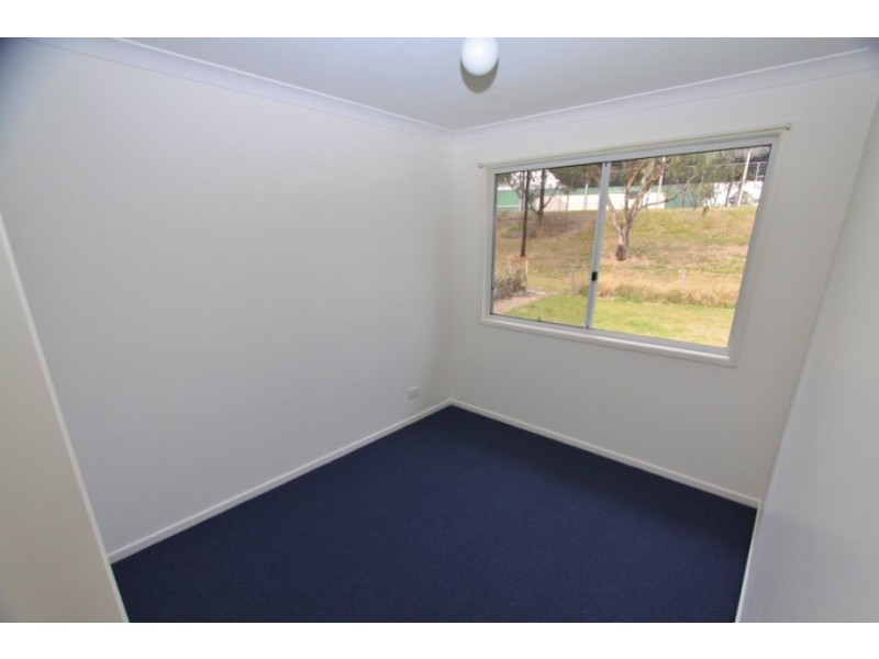 26 Deakin Street, Nanango QLD 4615