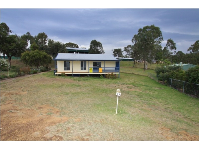 26 Deakin Street, Nanango QLD 4615