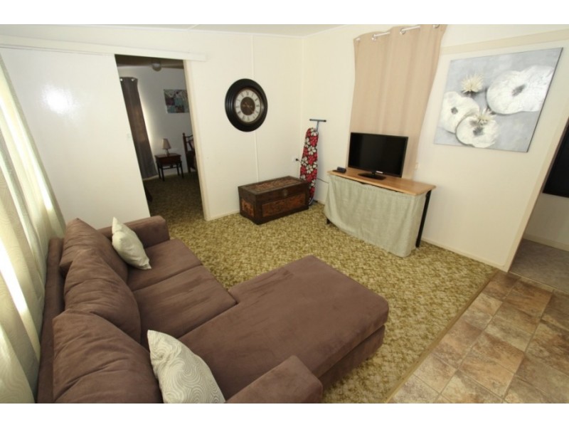 3 Mant Street, Kingaroy QLD 4610