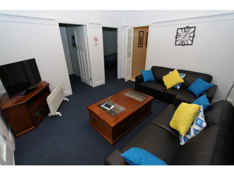 25 Hodge Street, Kingaroy QLD 4610