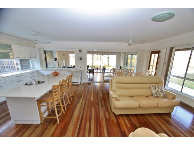 198 Hodges Road, Kingaroy QLD 4610