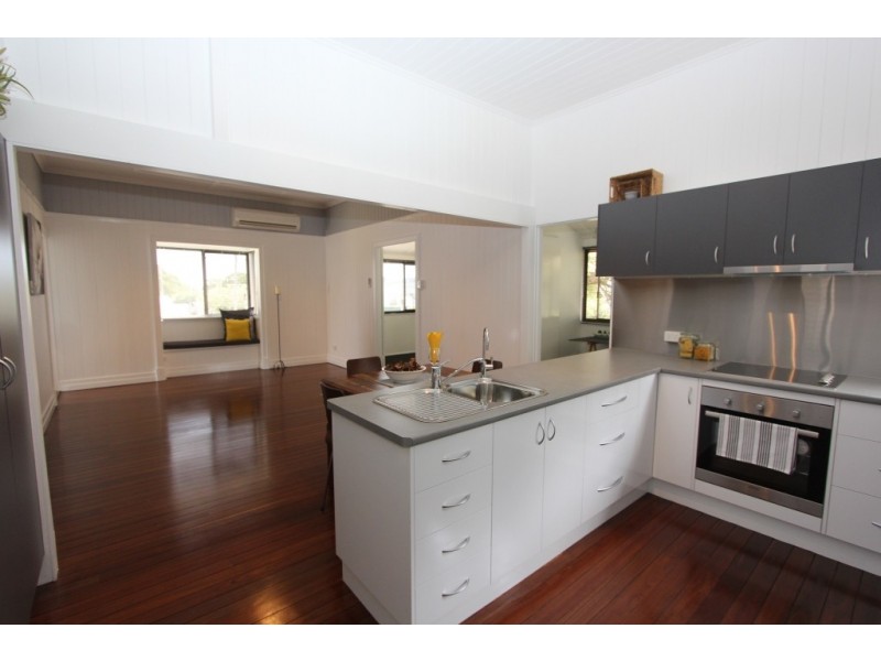38 Kingaroy St, Kingaroy QLD 4610