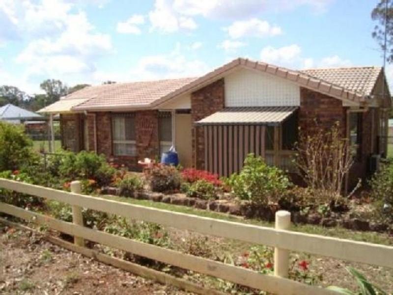 17 Bunya Drive, Yarraman QLD 4614