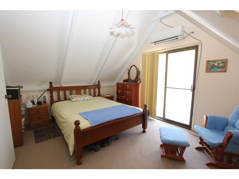 31 North Kerton Rd, Nanango QLD 4615