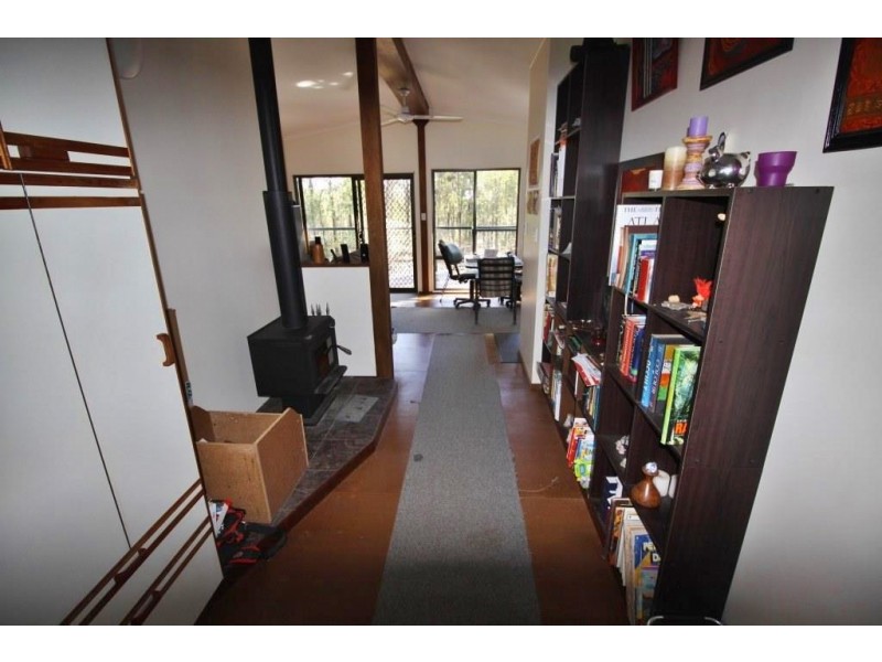 185 McQuire Road, Wattle Camp QLD 4615