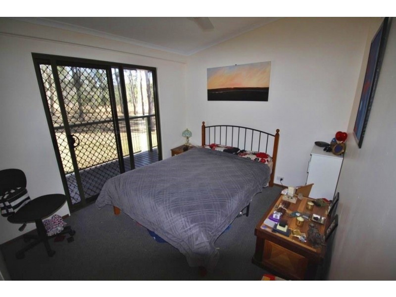 185 McQuire Road, Wattle Camp QLD 4615