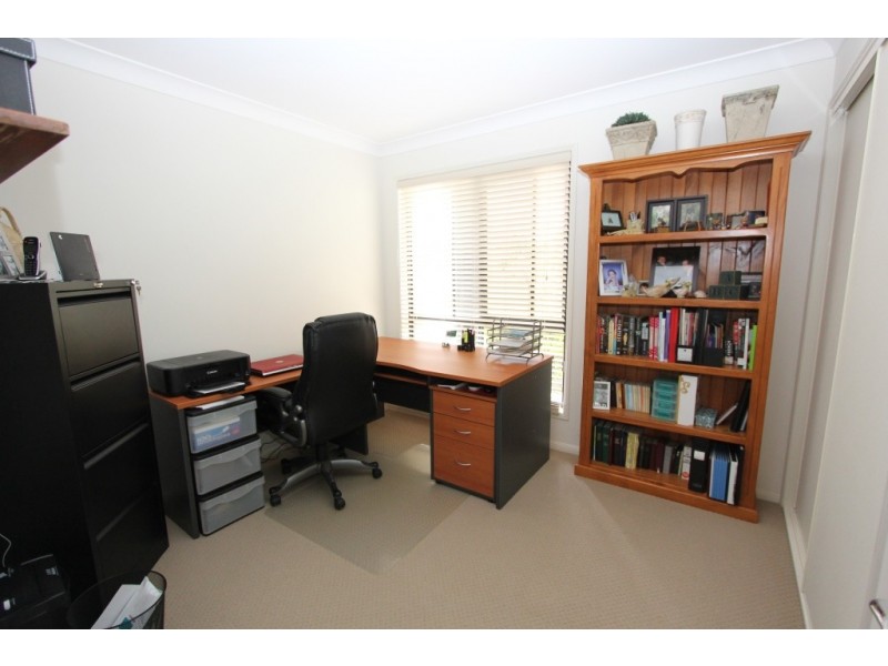 7 Hillview Parade, Kingaroy QLD 4610