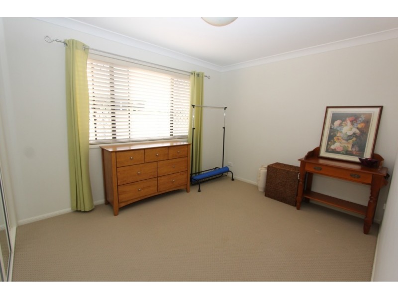 7 Hillview Parade, Kingaroy QLD 4610