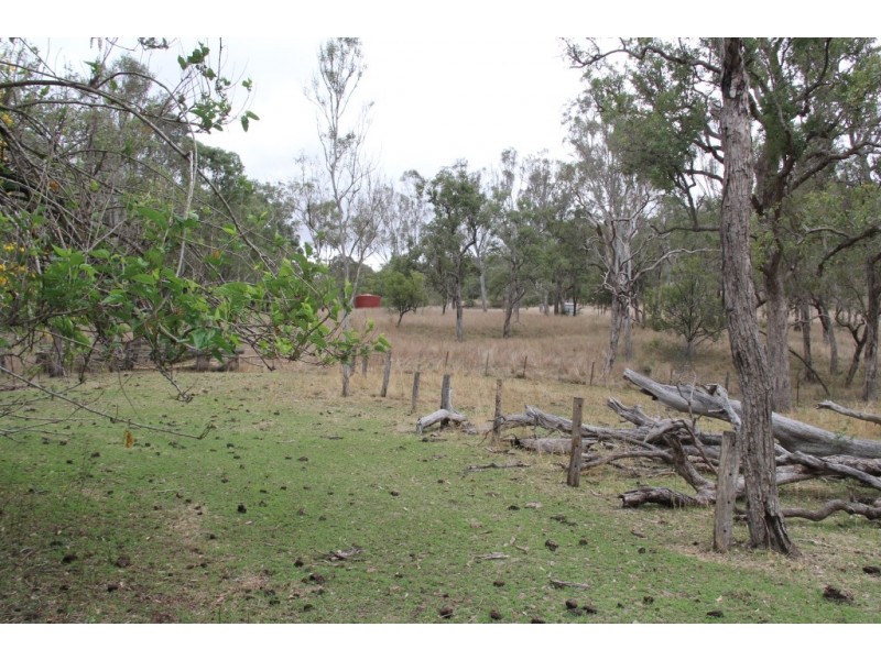 702 Kumbia Road, Ellesmere QLD 4610