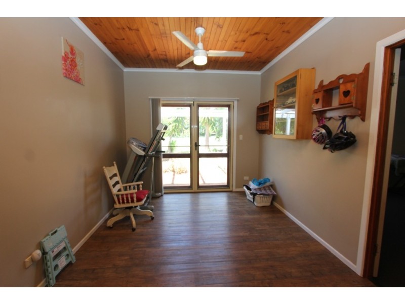 7 Tarong Drive, Kingaroy QLD 4610