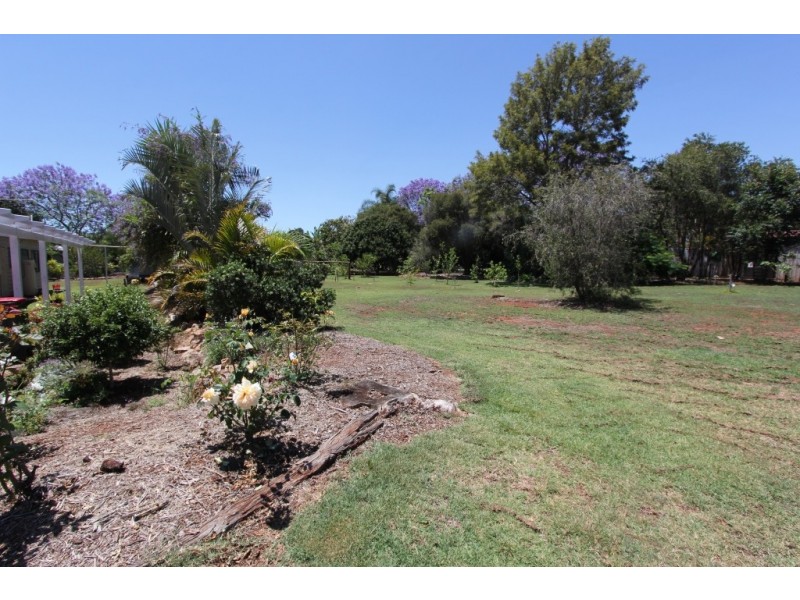 7 Tarong Drive, Kingaroy QLD 4610