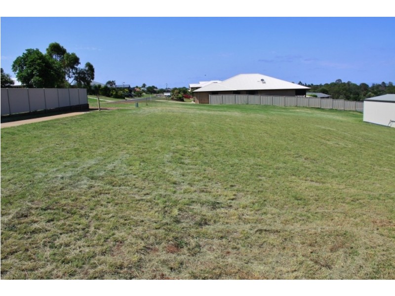 11 Daisy Court, Kingaroy QLD 4610