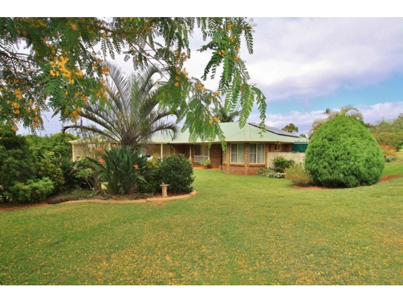 15 Couchmans Road, Kingaroy QLD 4610