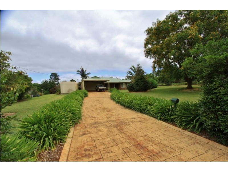 15 Couchmans Road, Kingaroy QLD 4610