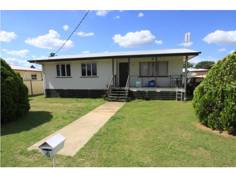 4 Goessling Street, Kingaroy QLD 4610