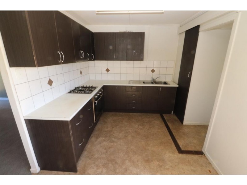 4 Goessling Street, Kingaroy QLD 4610