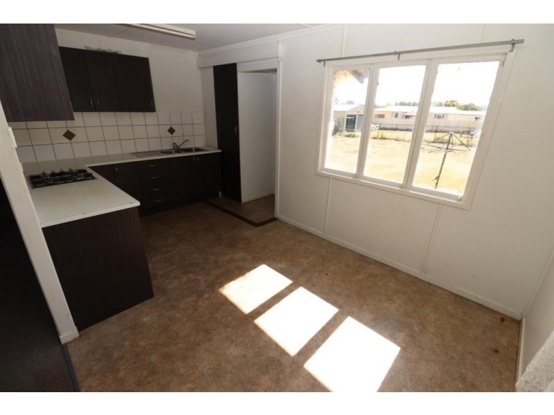 4 Goessling Street, Kingaroy QLD 4610