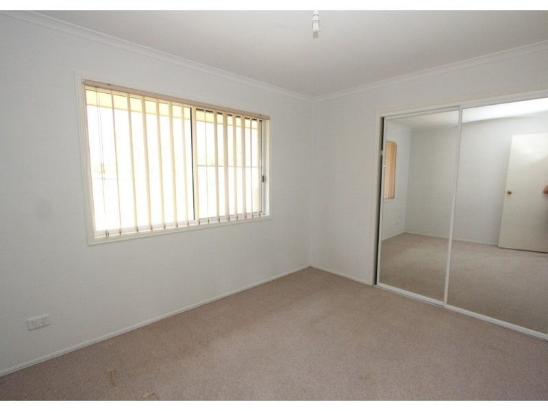10 Banksia Drive, Kingaroy QLD 4610