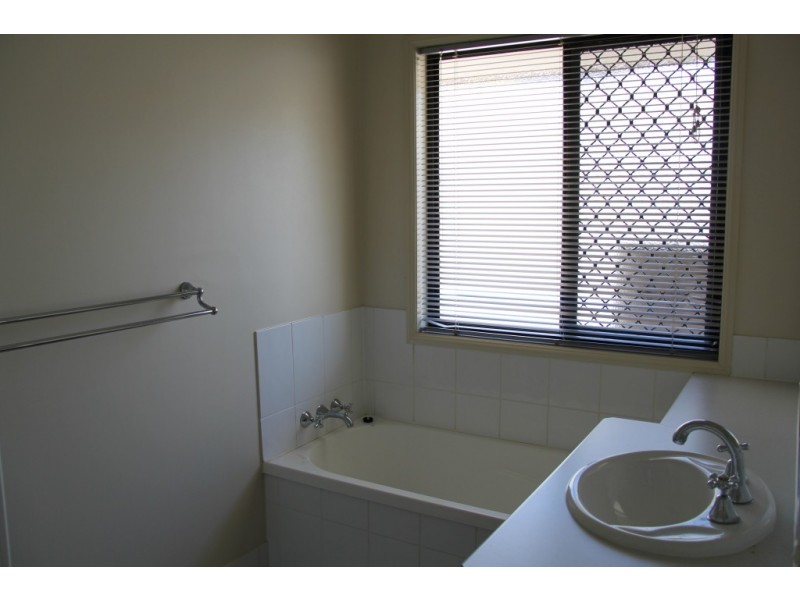 5 LeopardCourt, Kingaroy QLD 4610