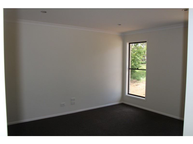 8-10 bethany, Kingaroy QLD 4610