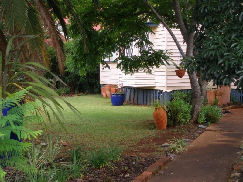 59 Alford St, Kingaroy QLD 4610