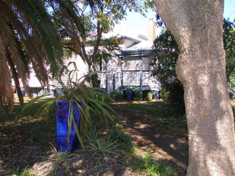 59 Alford St, Kingaroy QLD 4610