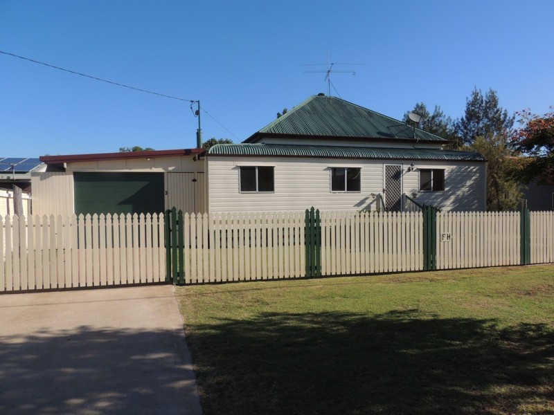 3 Alice Street, Kingaroy QLD 4610
