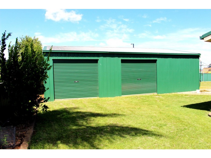 2 Nevin Court, Kingaroy QLD 4610