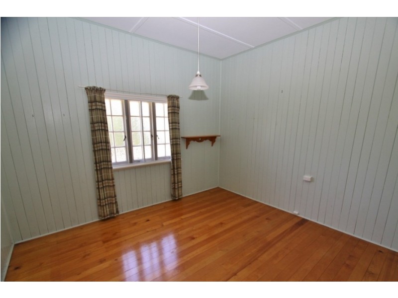 7-9 Gooyong Street, Kingaroy QLD 4610