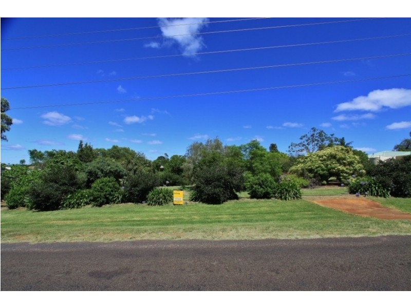 13 Couchmans Road, Kingaroy QLD 4610