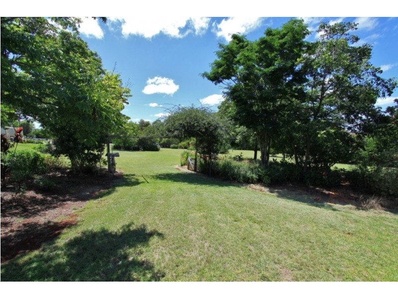 13 Couchmans Road, Kingaroy QLD 4610