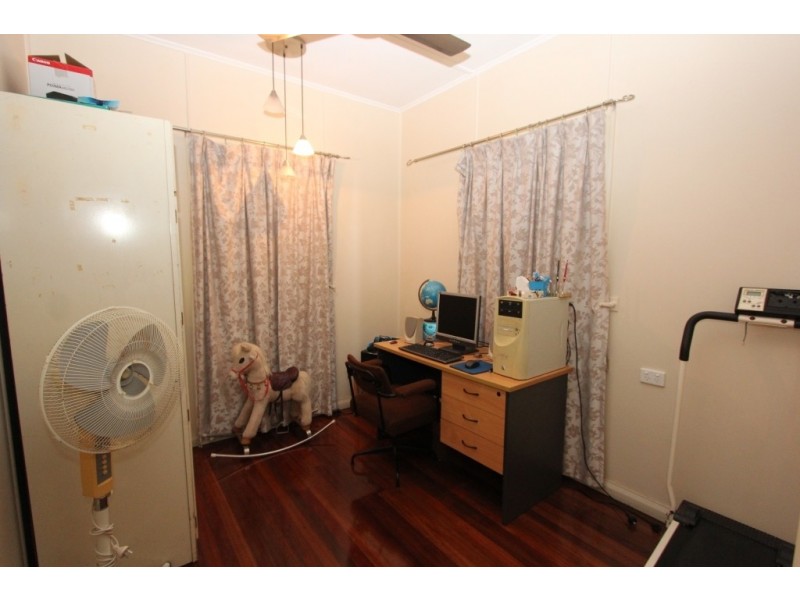 17 Jarrah St, Kingaroy QLD 4610